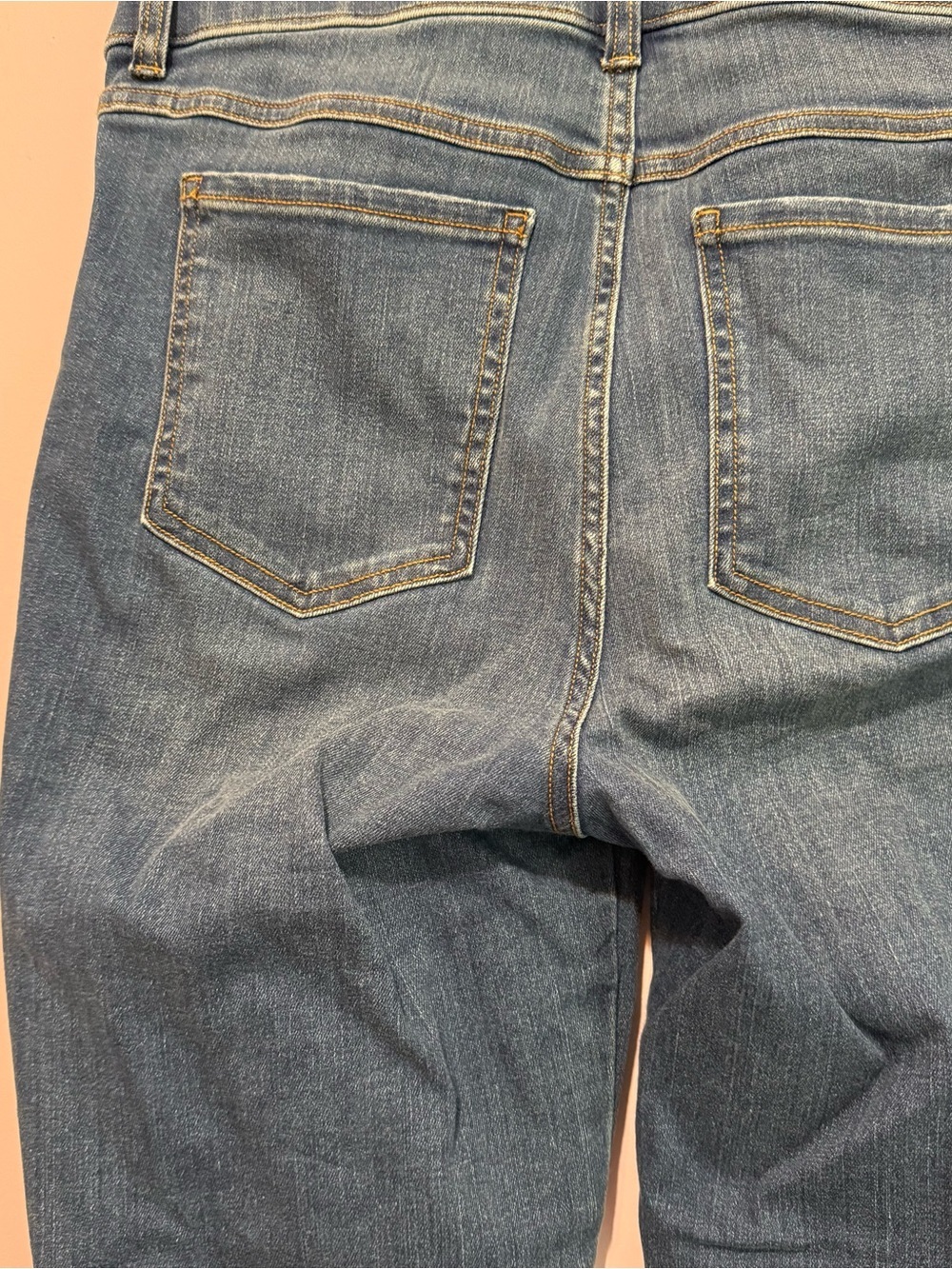 SPANX Pull On Stretch Flare Leg Jeans Medium Wash Size XL EUC 32 inseam - Picture 7 of 10